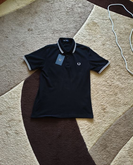 ОРИГИНАЛ! новая черная футболка поло FRED PERRY размер M