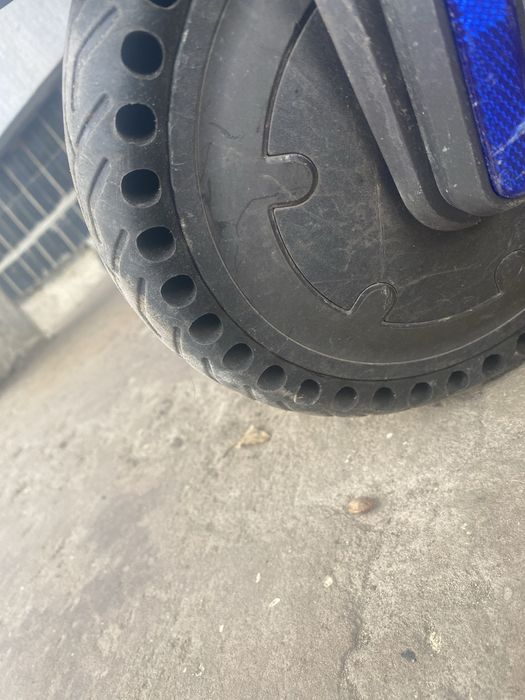 Продам електросамокат