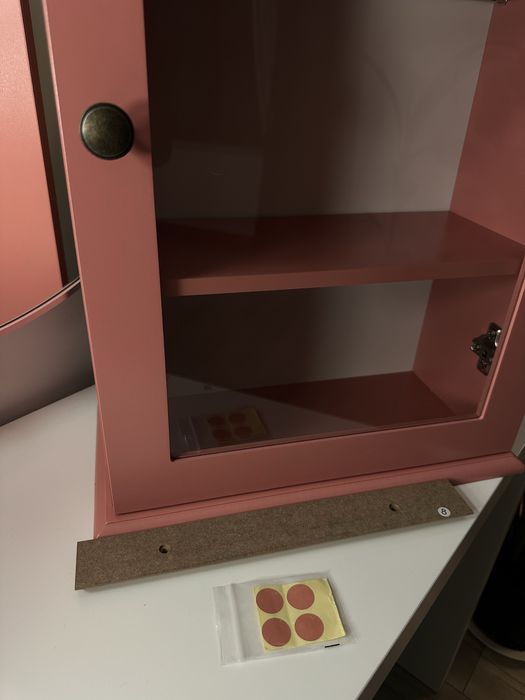 Szafka wisząca - najlepiej kurier Inpost lub DPD/odbiór osobisty