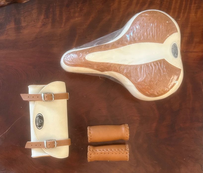 Kit Vintage Selle Monte Grappa NOVO (Selim + Bolsa + Punhos)