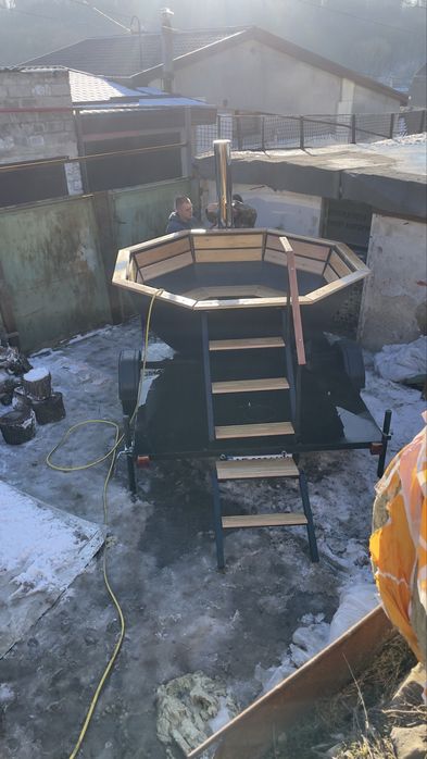 банний чан на колесах