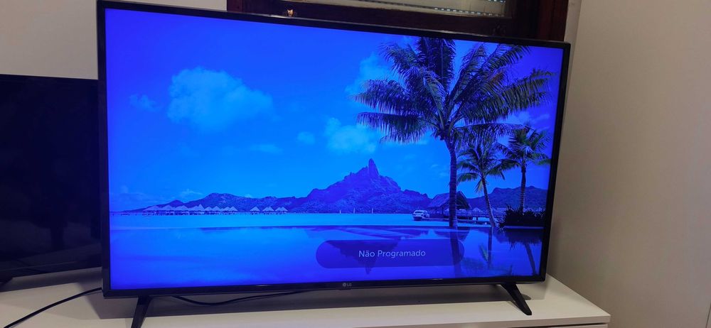 Smart TV LG de 43 polegadas