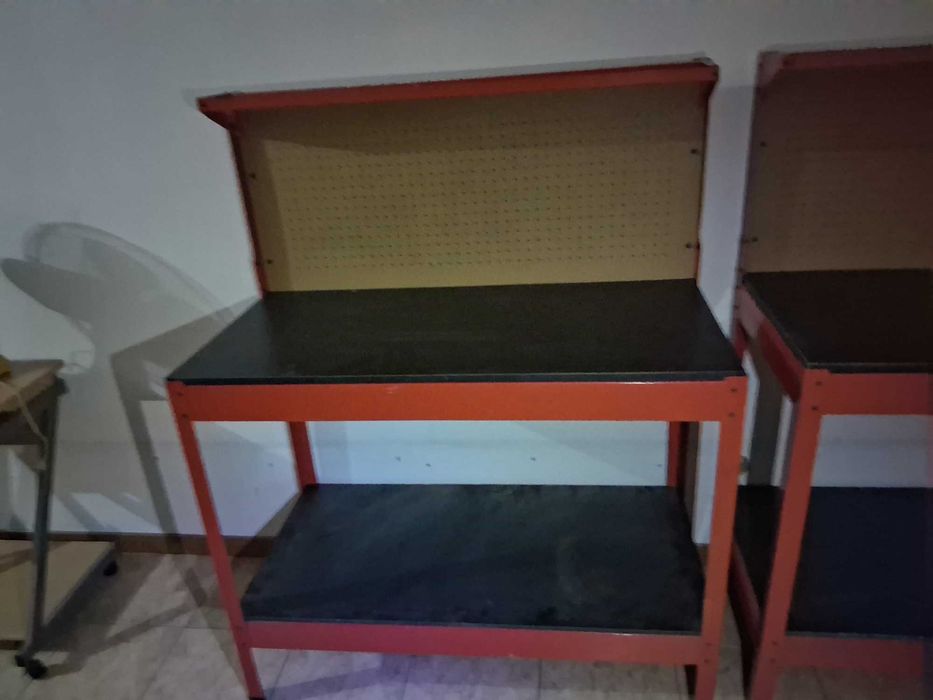 2 Bancadas de trabalho