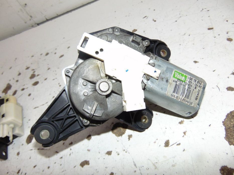 Renault Megane motor limpa vidros " usado em bom estado