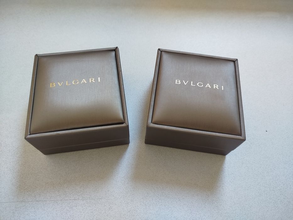 Оригінальна коробка Bvlgari / Футляр для сережок, кулона Булгарі