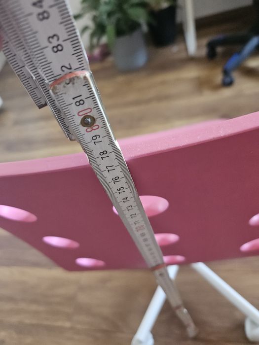 Krzesło biurkowe  teleskopowe ikea.