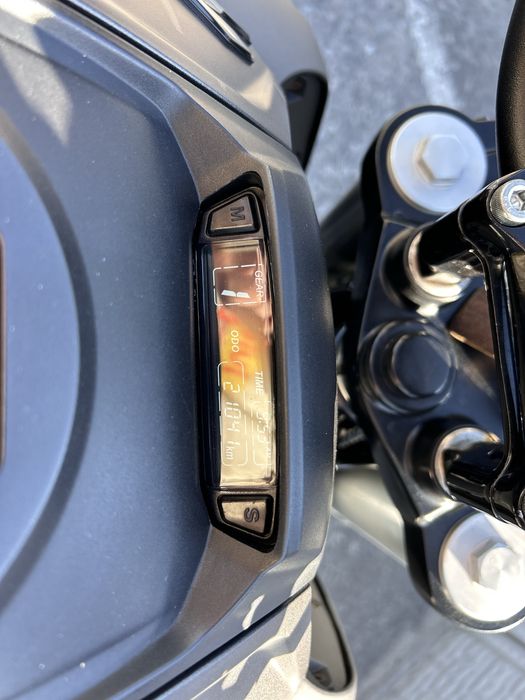 Bajaj Dominar 400 2021 рік