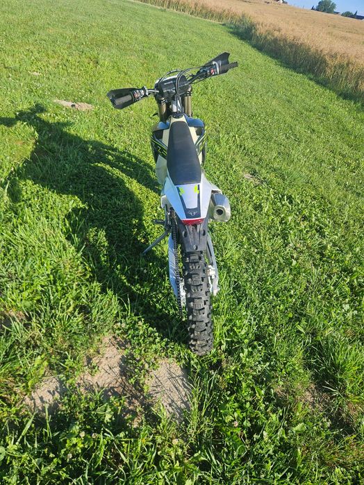 Triumph TF 450-e