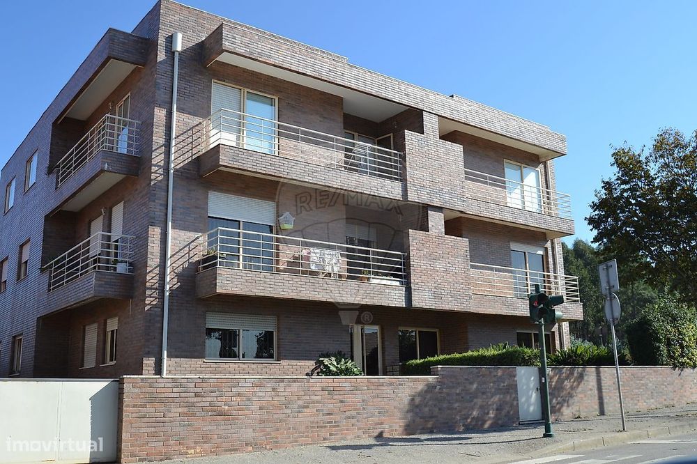Apartamento T2 para arrendamento