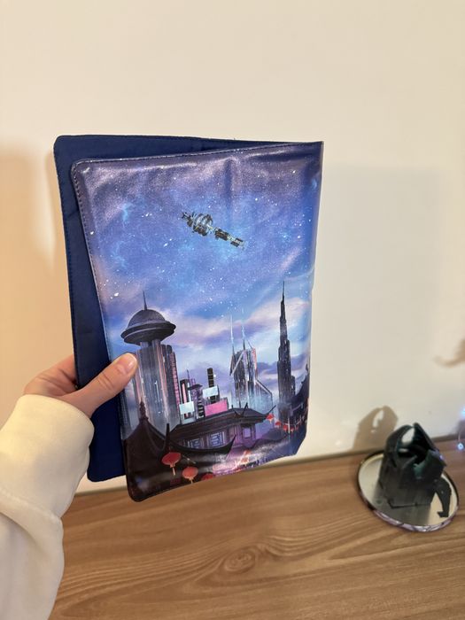 Fairyloot мерч чохол для книги