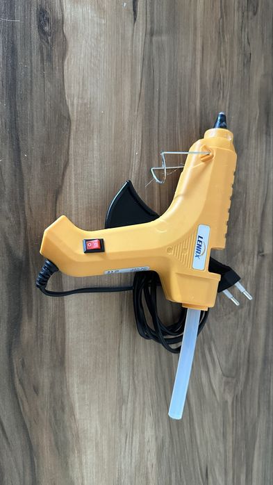 Pistola Cola Quente 40W p/ Artesanato e Bricolage