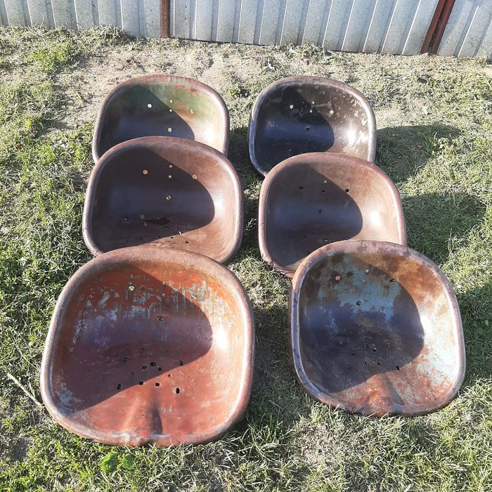 Stare siedzenia traktorowe loft