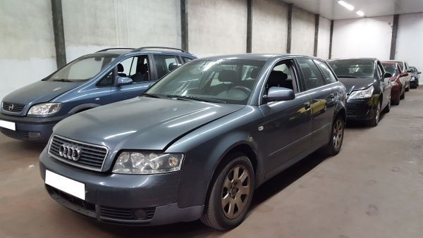 Para Peças Audi A4 (8E2, B6)