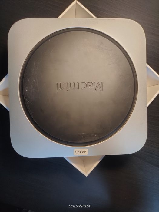 Mac mini Late 2014 i5 8GB SSD 500GB + Apple Magic Keyboard Bluetooth +