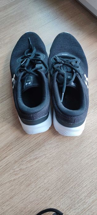 Buty sportowe Under Armour roz. 41