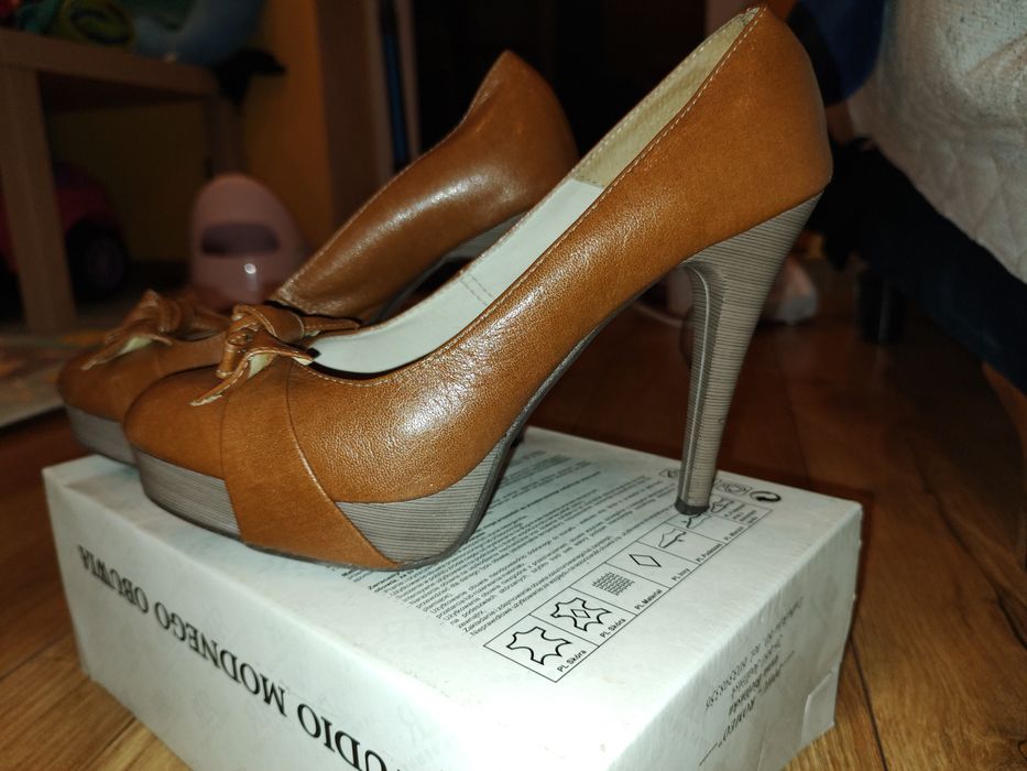 Brązowe szpilki rozmiar 39