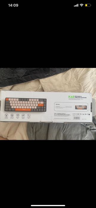 Teclado Mecânico Sem Fio K68 - Novo na Caixa - Ziyou Lang k68