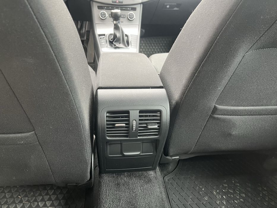 Volkswagen Passat 2012 VIN WVWZZZ3CZCE145841 фото оголошення 13 з 24