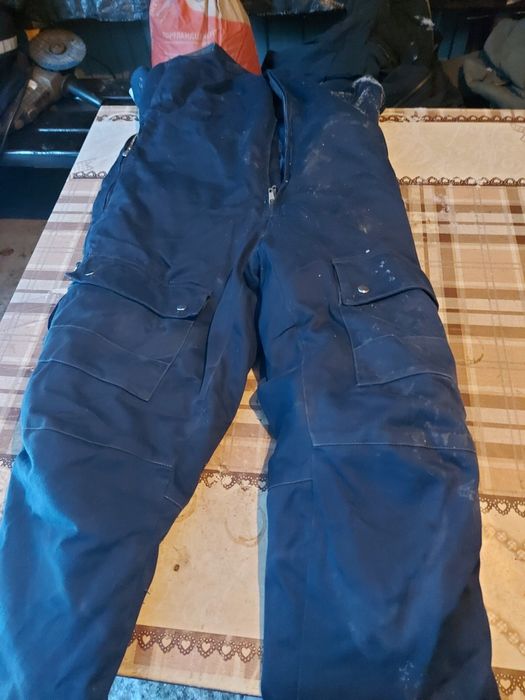 Продам тёплый комбенезон