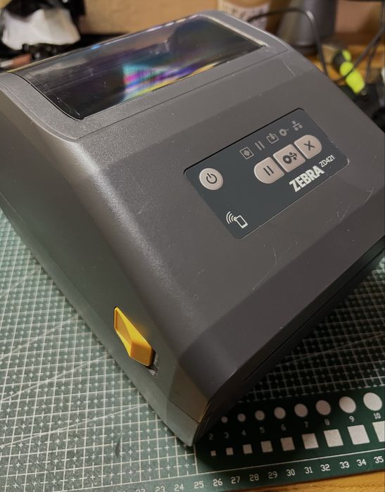 Термопринтер етикеток, штрих-кодів Zebra ZD421 для Нової Пошти