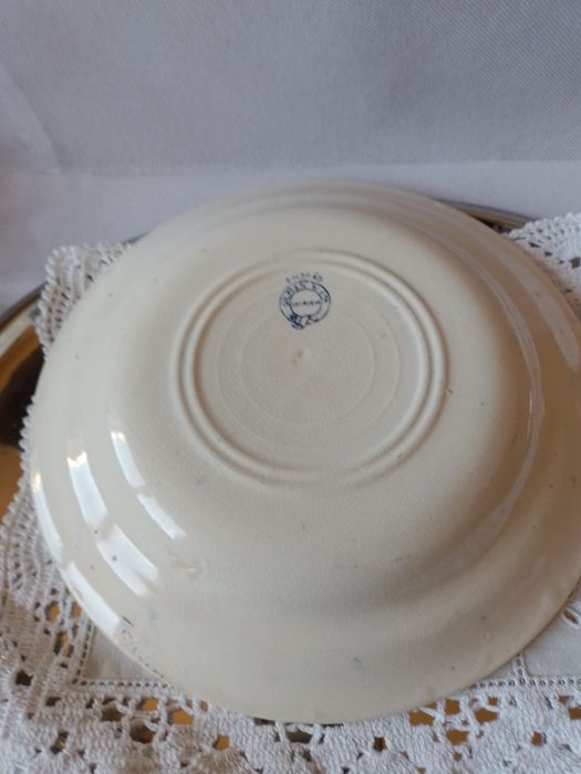 Prato sopeiro em faiança Gilman Sacavém