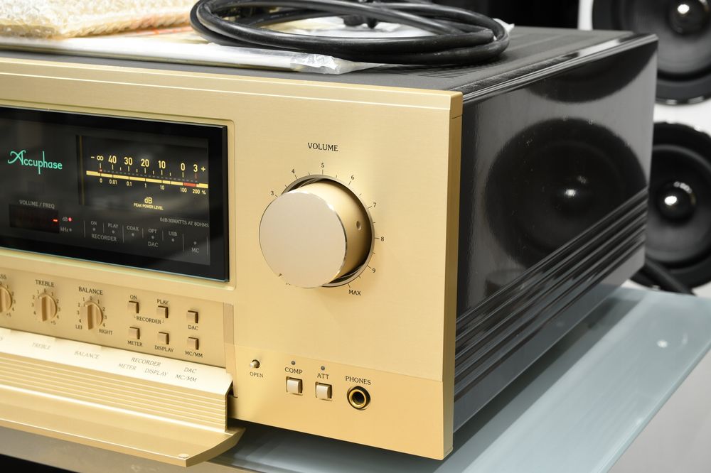 Accuphase E-600 wzmacniacz zintegrowany Class A AAVA MOS-FET 30W pilot opakowanie high-end | raty 0% | zamiana | odsłuch | HI-END AUDIO Myślenice