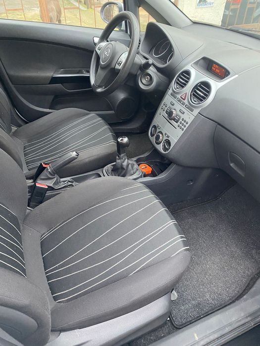 Opel corsa D 1.3cdti