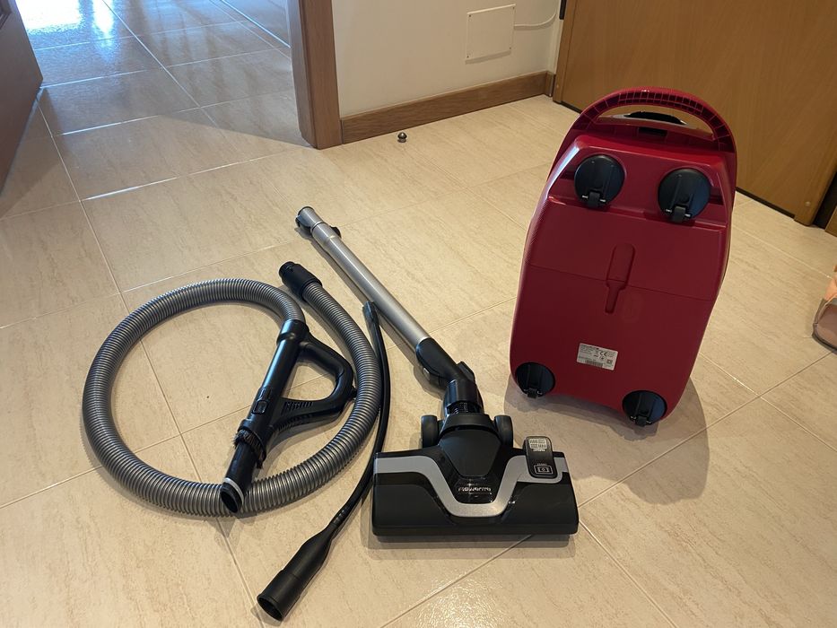 Aspirador Rowenta Silence Force + Sacos