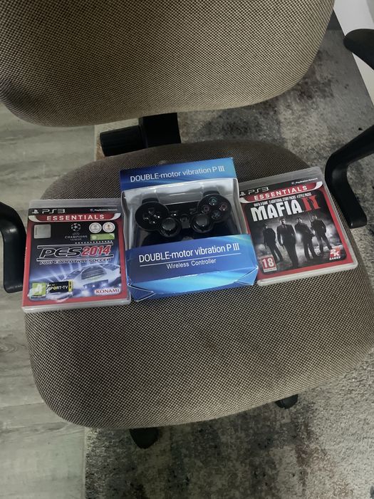 Comando de ps3+carregador+jogos