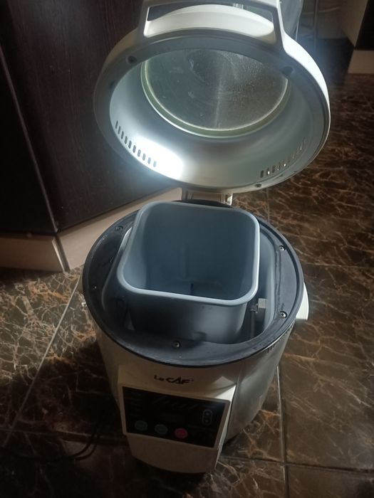 Продам хлібопічку