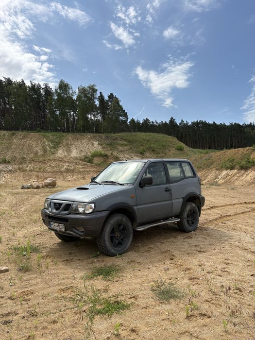 Nissan Terrano 2.7 Diesel 4x4 klima hak !! OKAZJA