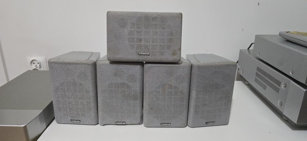 Zestaw Thomson. Amplituner Thomson DPL660HT  + DVD + Głośniki
