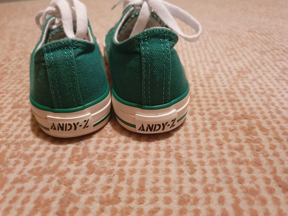 Buty trampki tenisówki Andy-Z rozm. 31 Stan idealny skarpetki palczast