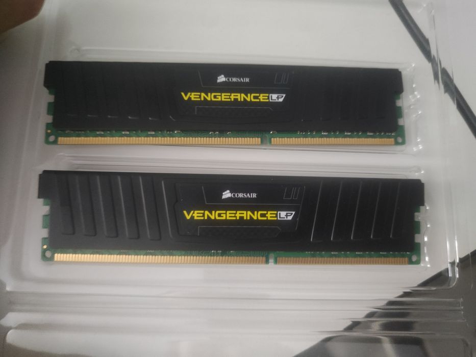 Pamięć RAM 16GB Corsair Vengeance DDR3 1600 MHz