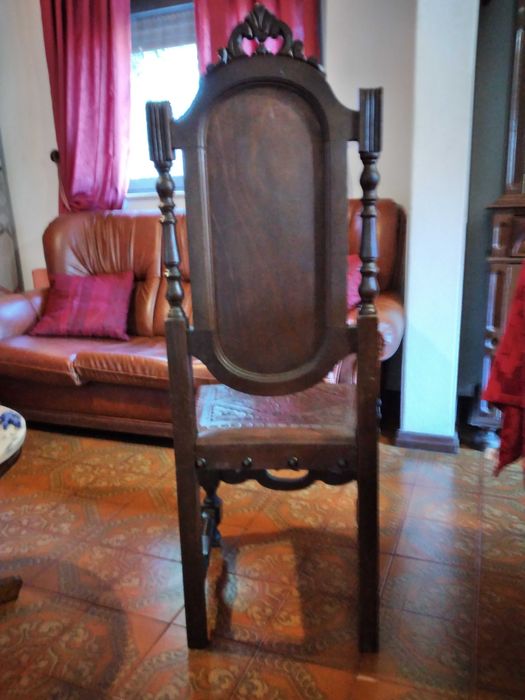 Cadeiras rusticas torneadas