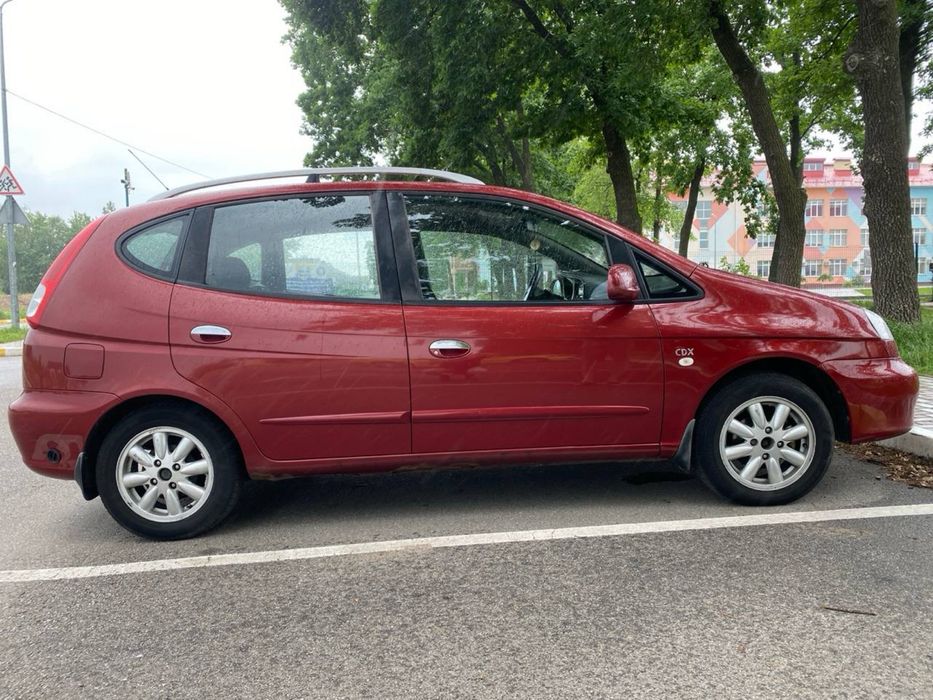 Срочно! Продам CHEVROLET TACUMA универсал!