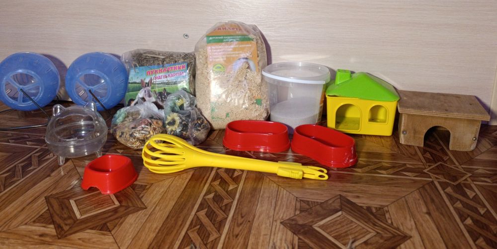 Продам всё для хомячка
