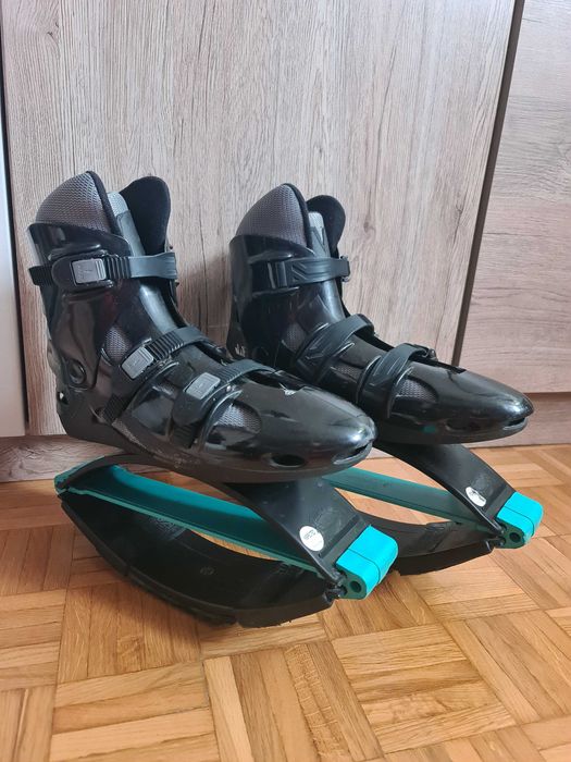 Buty "Kangoo Jumps" r.12 (ok.45-46)