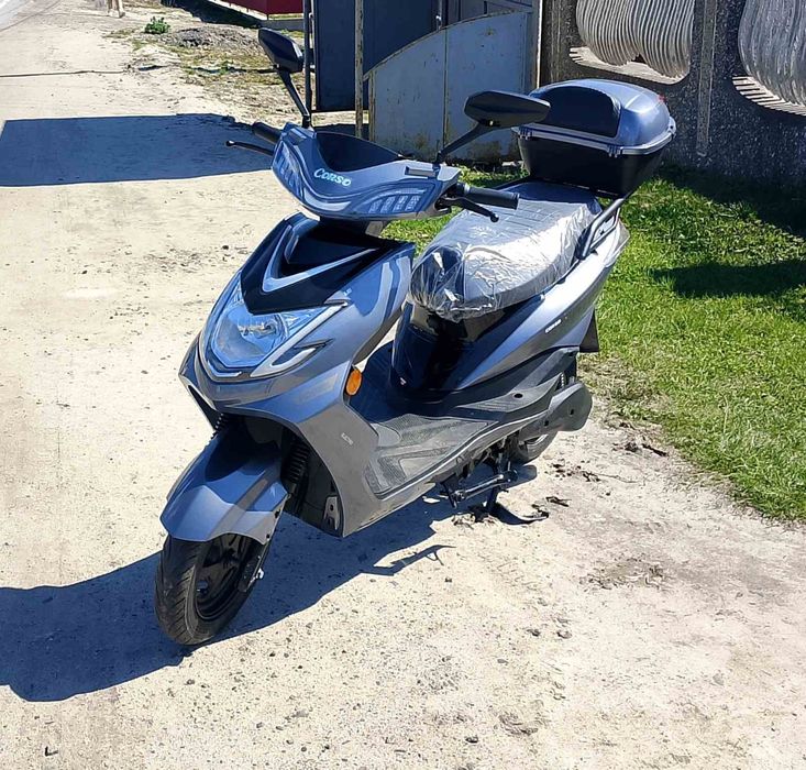 Електроскутер Corso