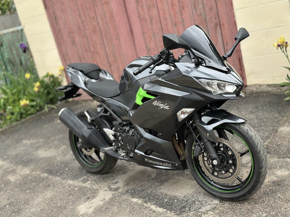 Kawasaki Ninja 400 2023 можливий обмін на авто!