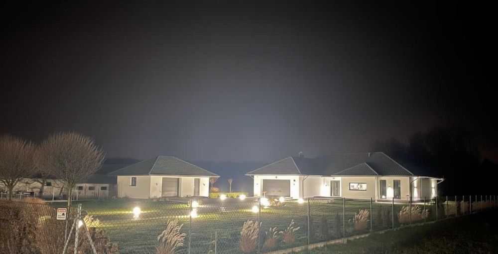 Dom Parterowy przy Lesie | Duża działka | Budynek gospodarczy | PV |