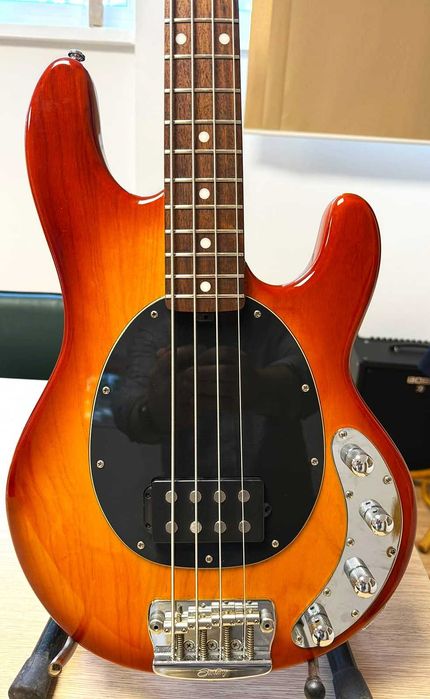 Gitara Basowa Sterling by Music Man Ray34 HBS StingRay – HB– stan bardzo dobry