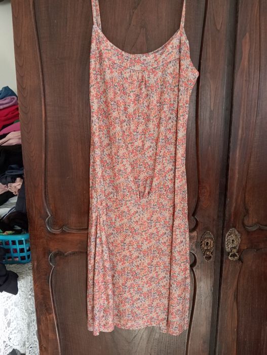 Vários Vestidos diferentes