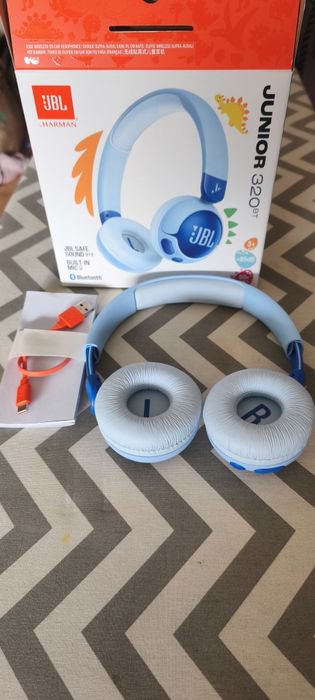 Auscultadores JBL Jr320 kids bluetooth novos