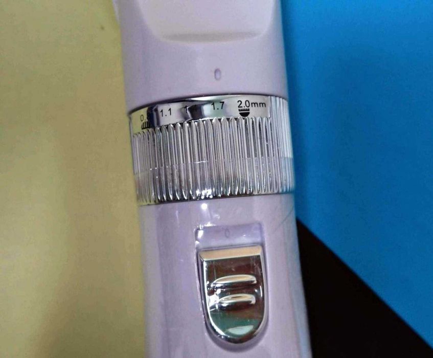 Машинка для стрижки котов собак Gemei gm 634 на аккумуляторе