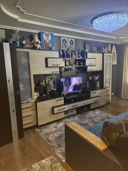 Продам 2-кімнатну квартиру в Прилуки, вул. Миролюбна, Торг!!