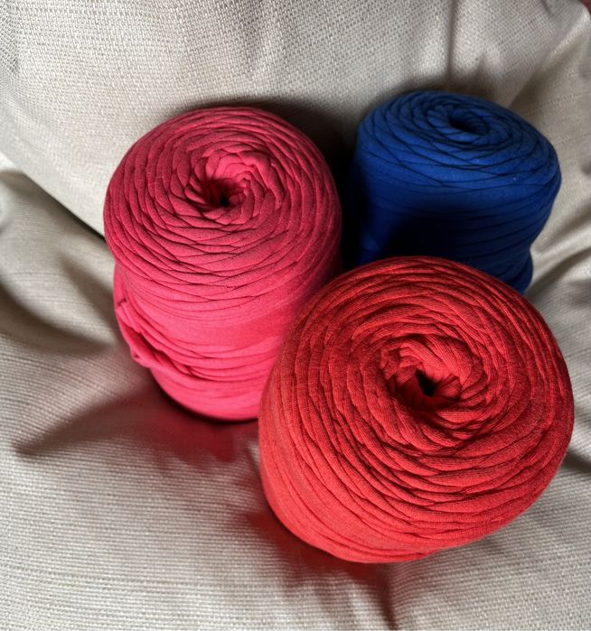 Ráfia colorida nova para combinar com imaginação