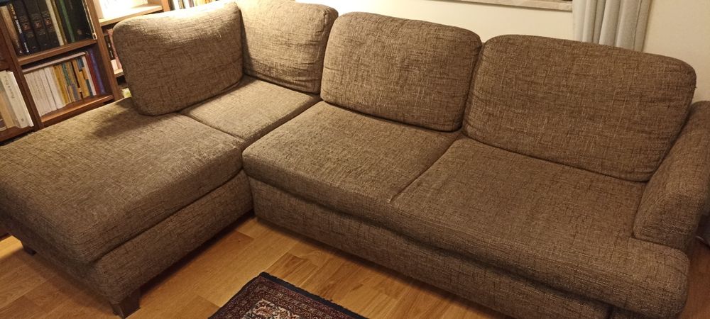 Kanapa narożna z funkcją spania