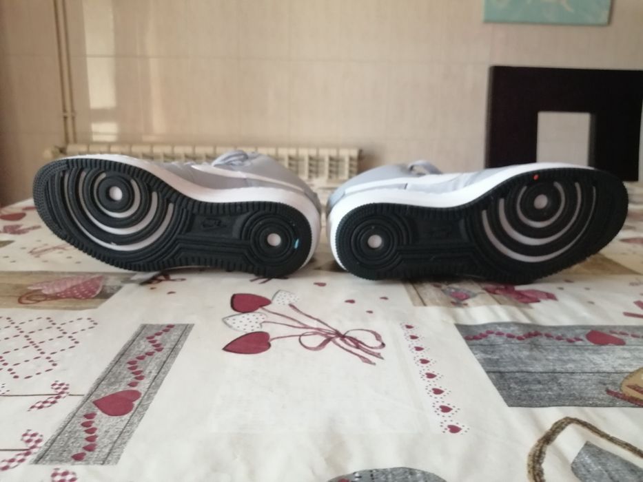 Sapatilhas Nike Air Lunar Force 1