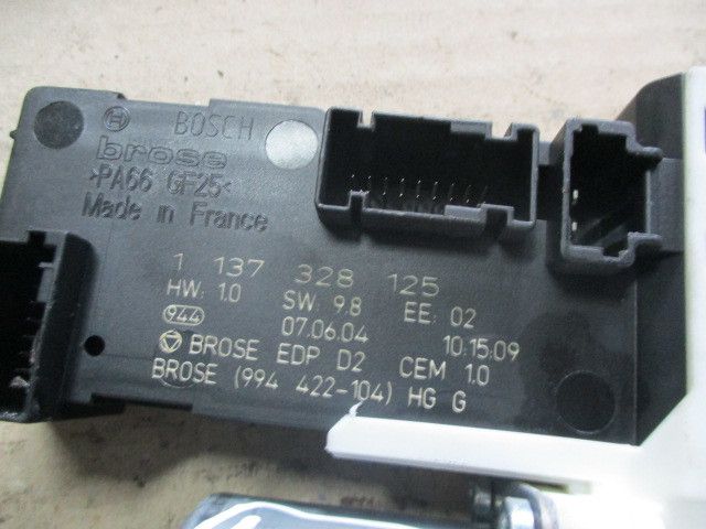 Motor vidro frente esquerdo PEUGEOT 407 (6D_)